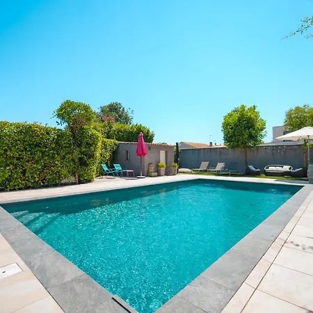Villa Rubis By Precious Houses